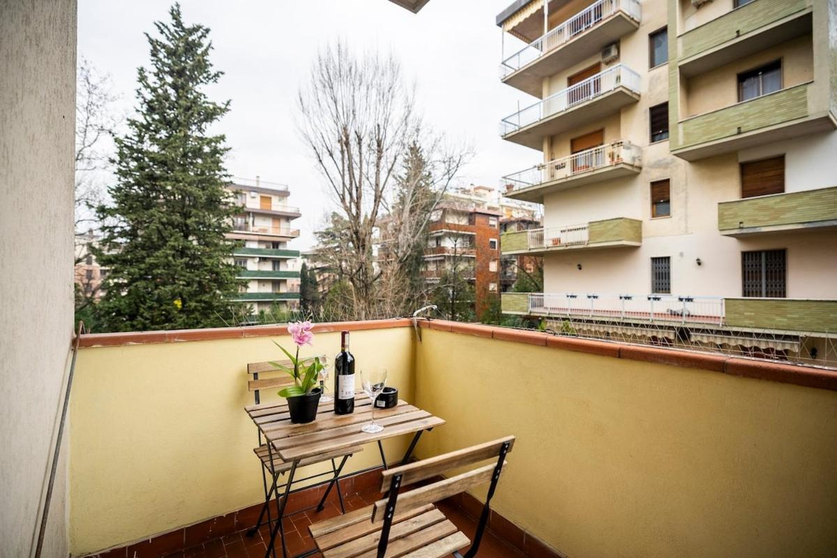 Near Airport 6 Guests - Big Elegant Apartment *